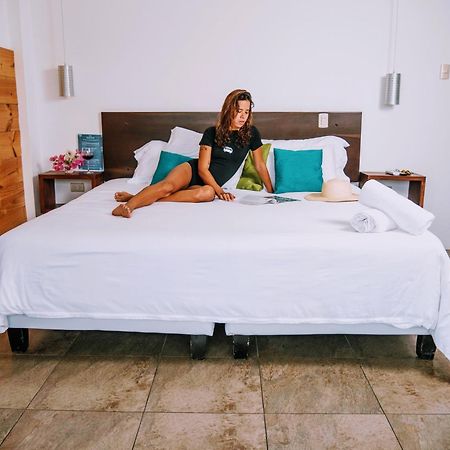 Me Hotel & Villas - Montanita Estates Eksteriør bilde